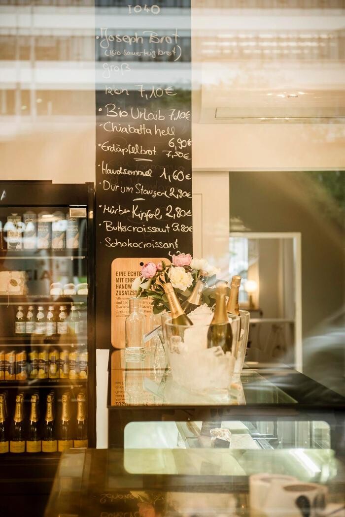 Bilder Cafe Farmacia 1040