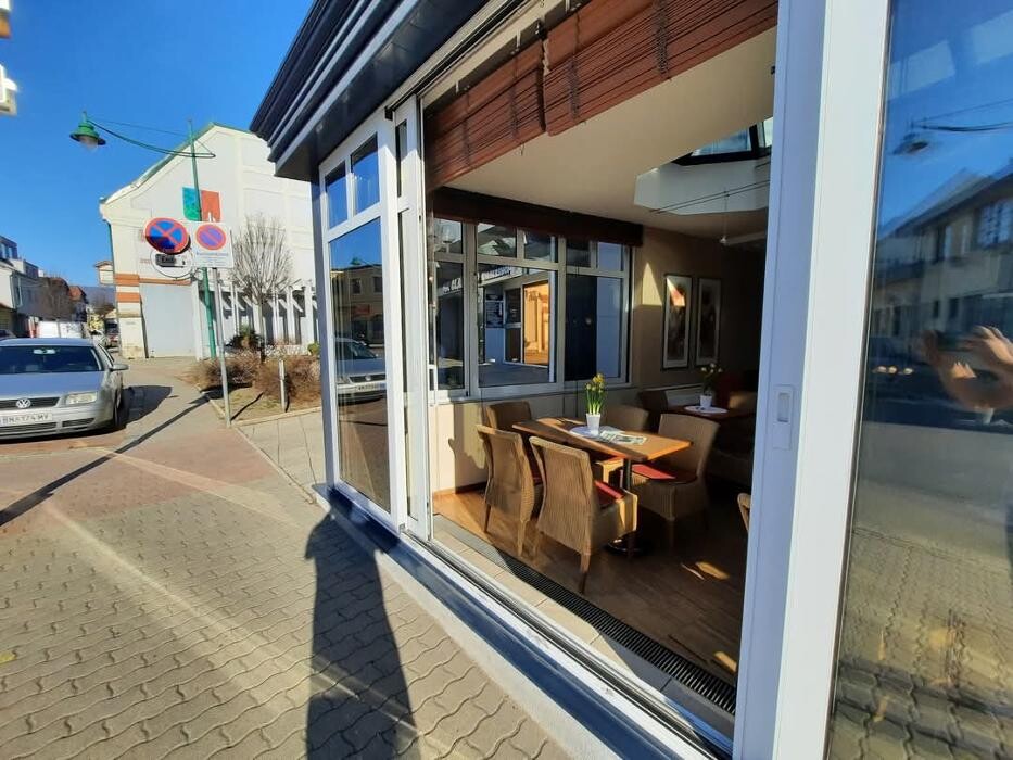 Bilder Menzhino - Café-Eis-Lounge