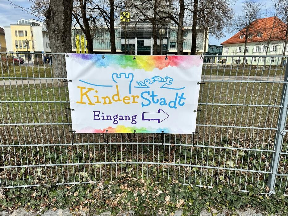 Bilder Hilfswerk Kärnten KinderStadt