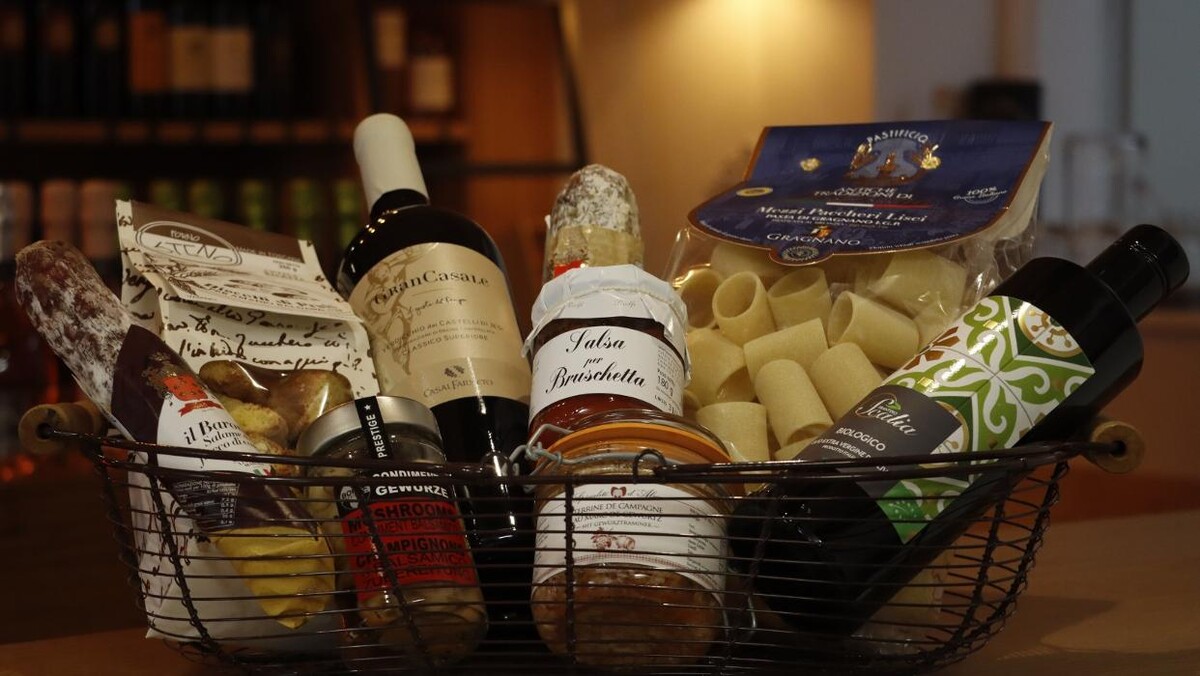 Bilder TIBOLI Delikatessen und Wein GmbH