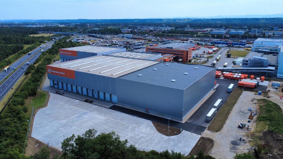 Bilder Gebrüder Weiss GmbH, Wels - Spedition für Landverkehr
