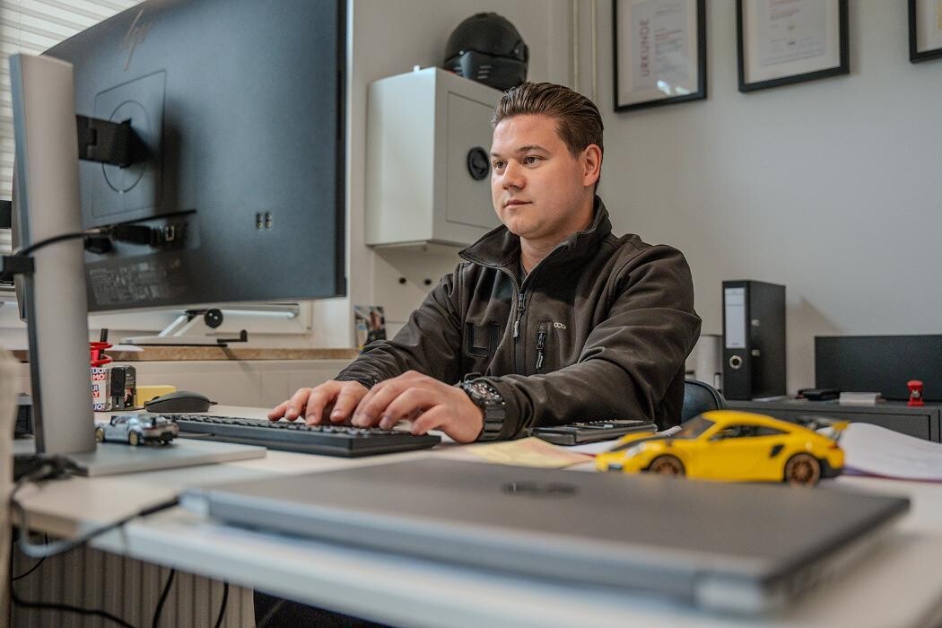 Bilder MEISTERWERK KFZ-Technik