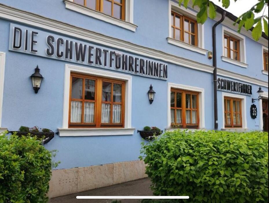 Bilder Schwertführer & Schwertführerinnen