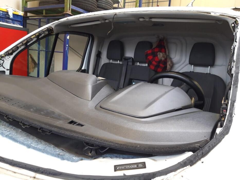 Bilder PickUp Autozubehör und Ersatzteile GmbH