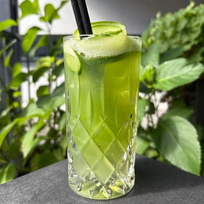 Bilder magazin: Bistro . Vinothek . Shop