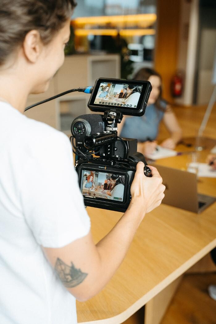 Bilder Crediso Media GmbH