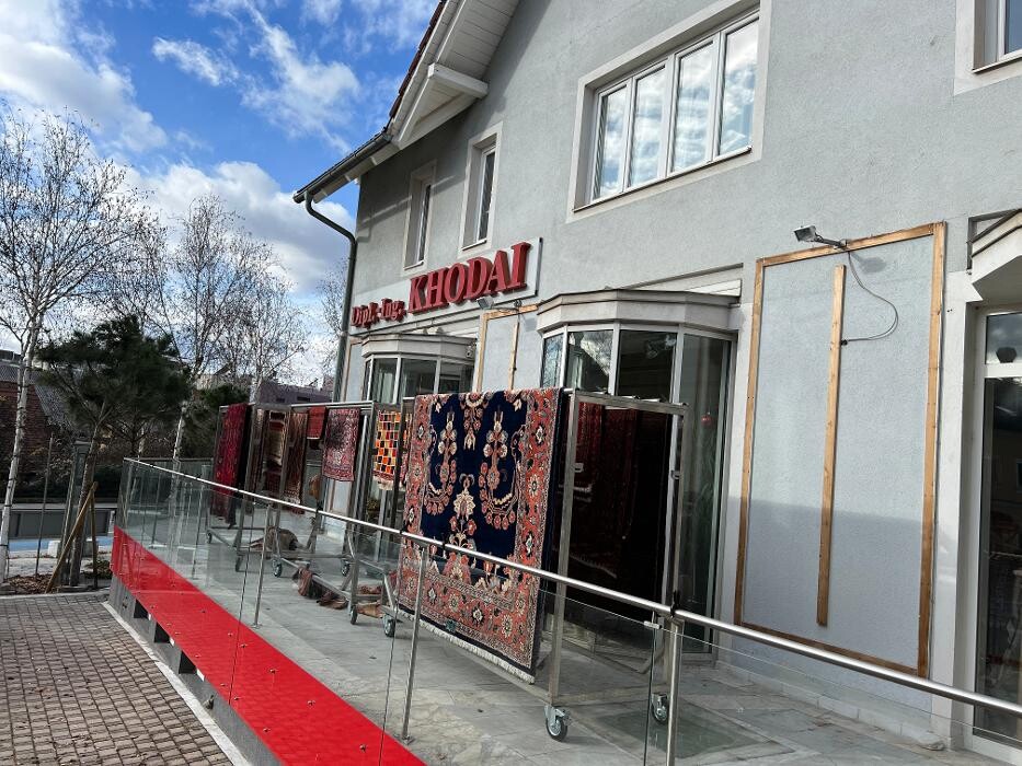 Bilder Teppiche Dipl. Ing. Khodai GmbH - Teppichreinigung