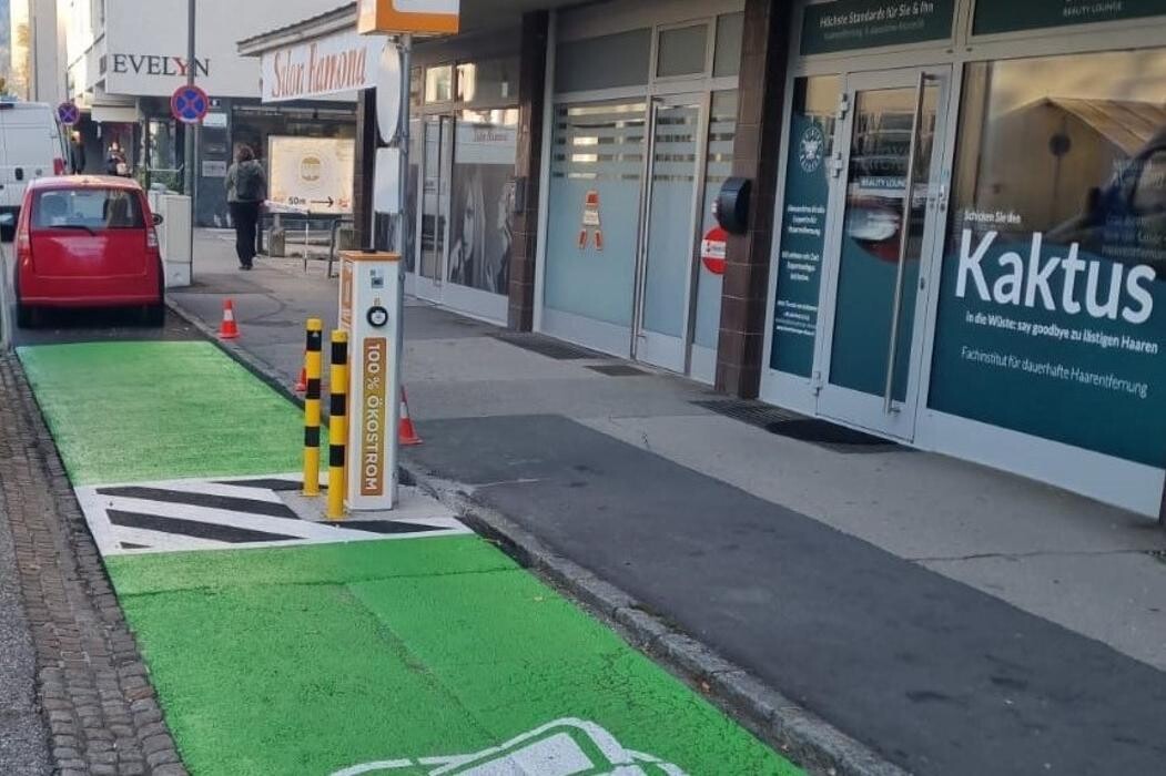 Bilder STW Ladestation