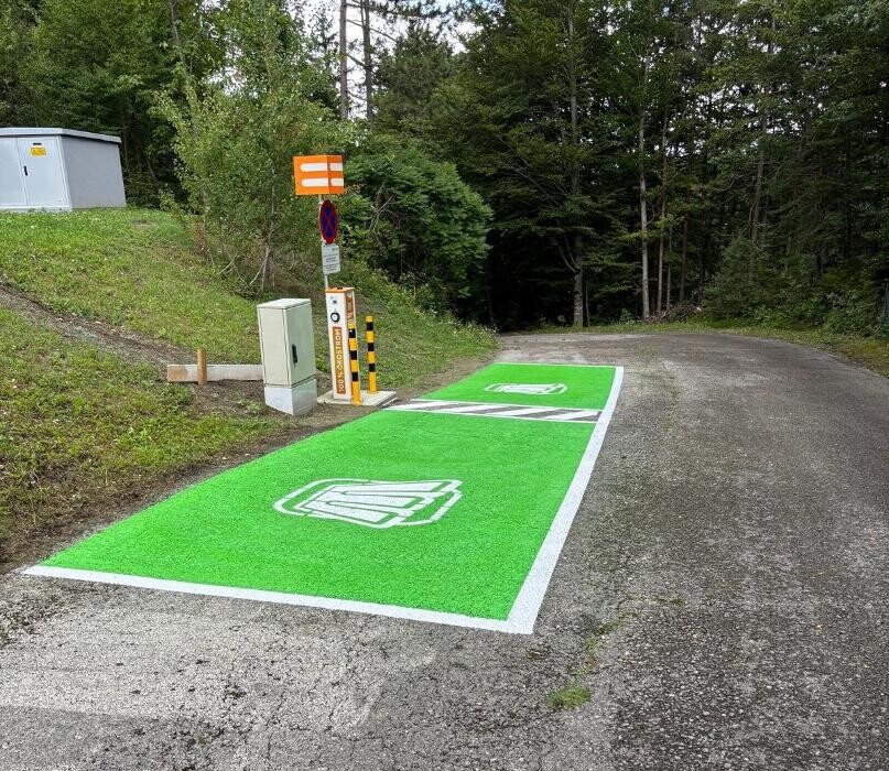 Bilder STW Ladestation