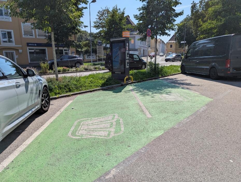 Bilder STW Ladestation