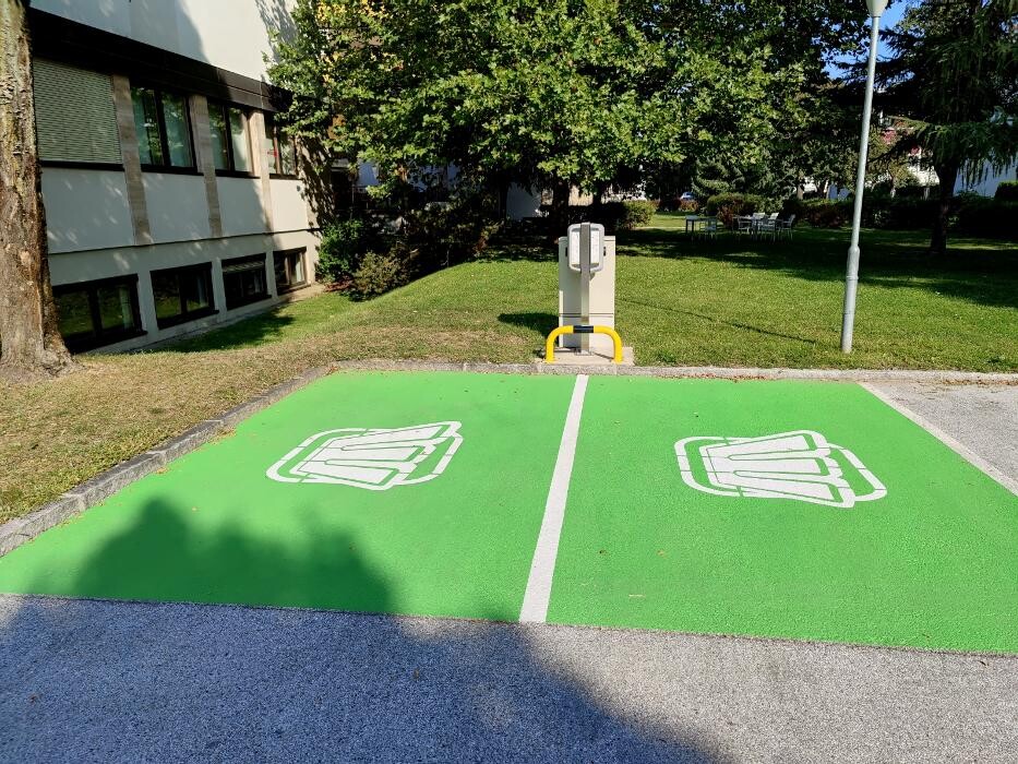 Bilder STW Ladestation