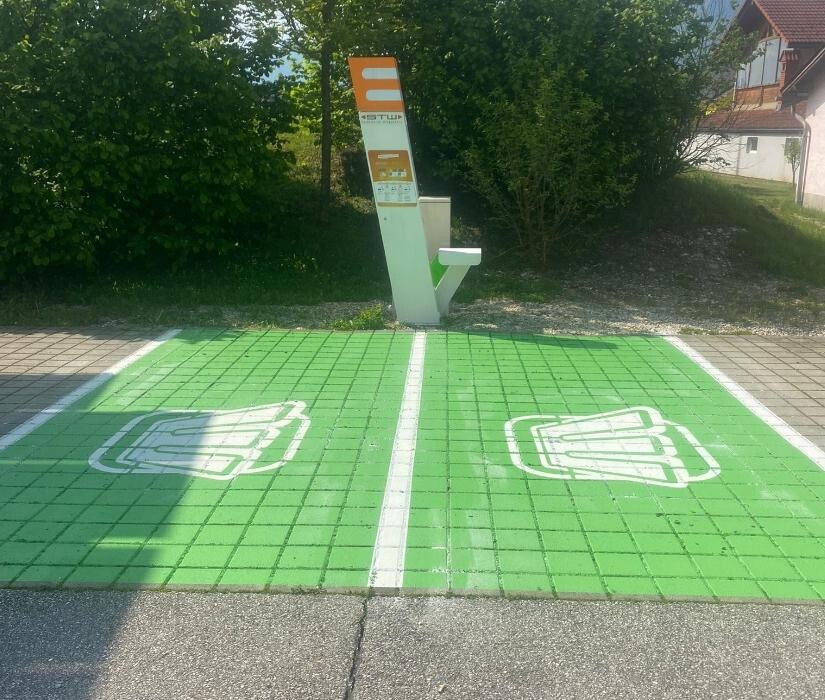 Bilder STW Ladestation