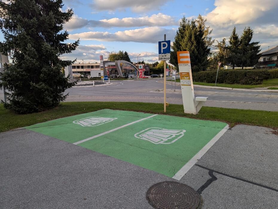 Bilder STW Ladestation