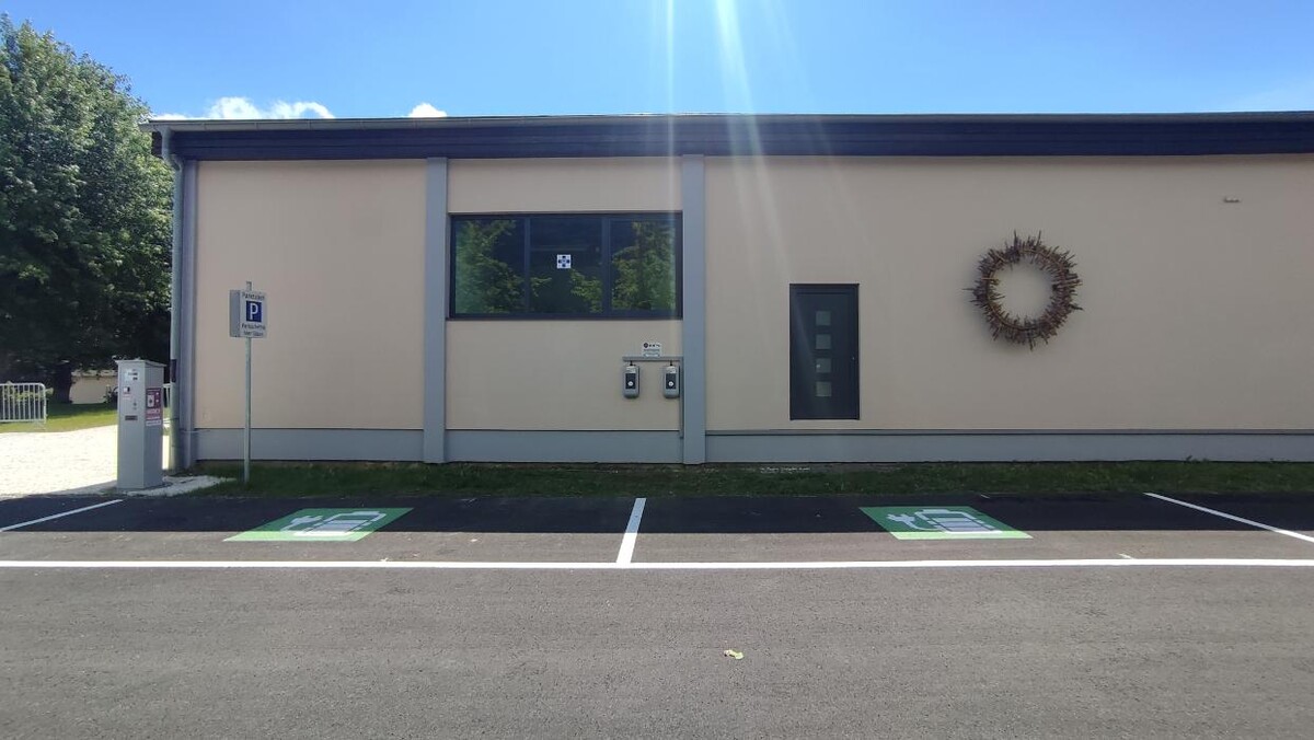 Bilder STW Ladestation