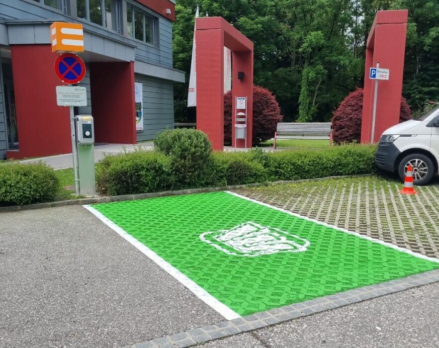 Bilder STW Ladestation