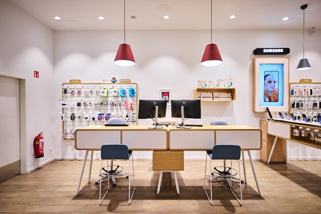 Bilder Drei Shop Vöcklabruck VARENA