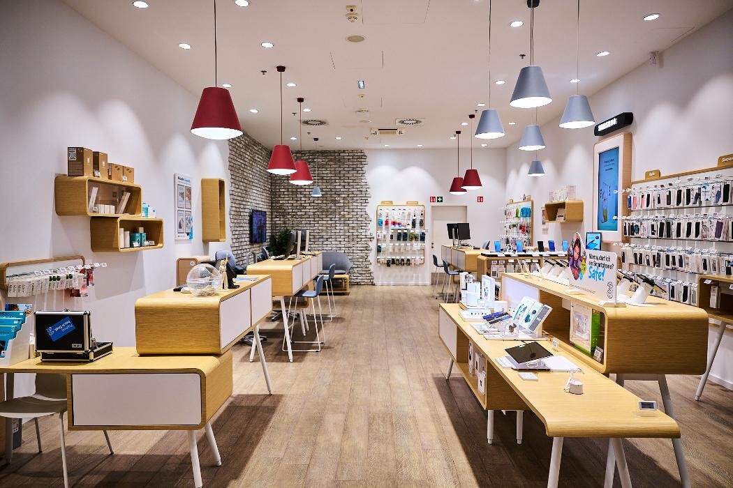 Bilder Drei Shop Vöcklabruck VARENA