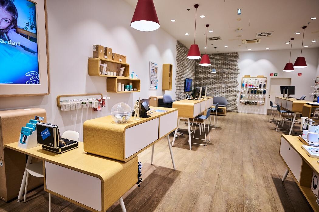 Bilder Drei Shop Vöcklabruck VARENA