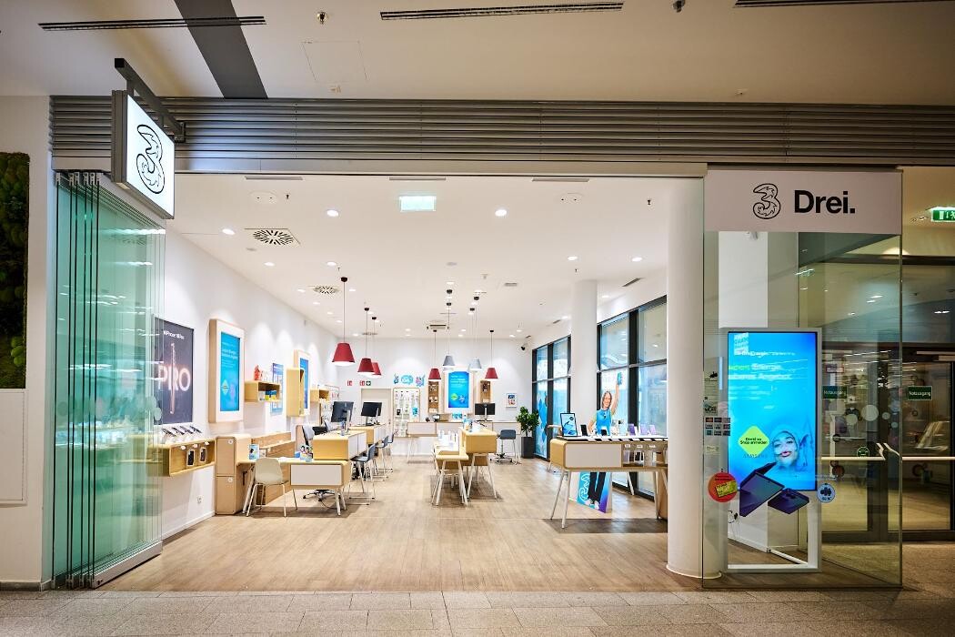 Bilder Drei Shop Salzburg Forum 1