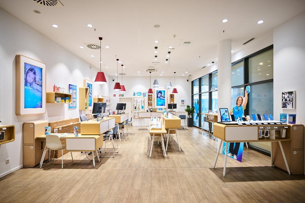 Bilder Drei Shop Salzburg Forum 1