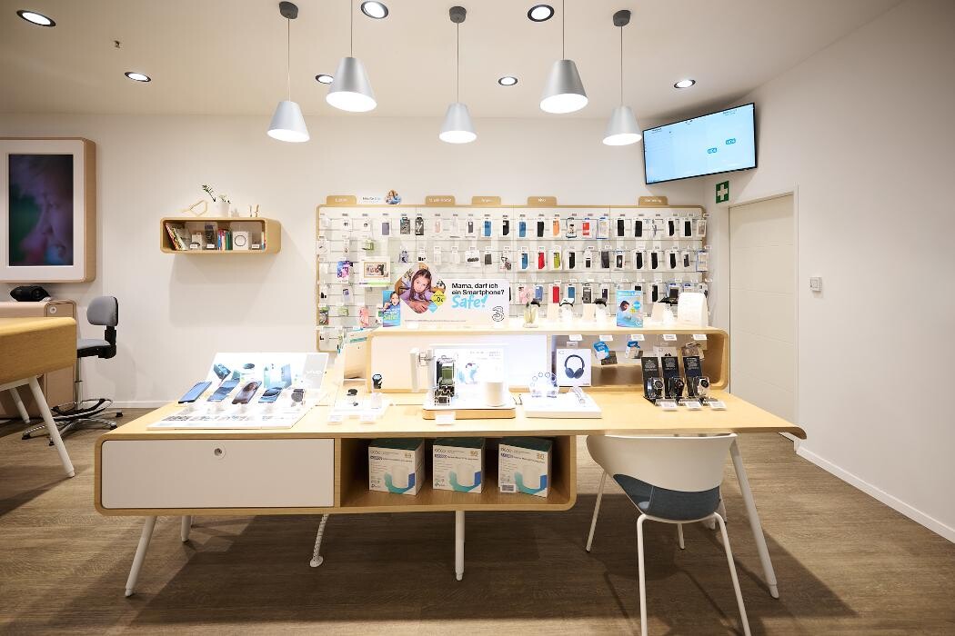 Bilder Drei Shop Wien Auhof Center