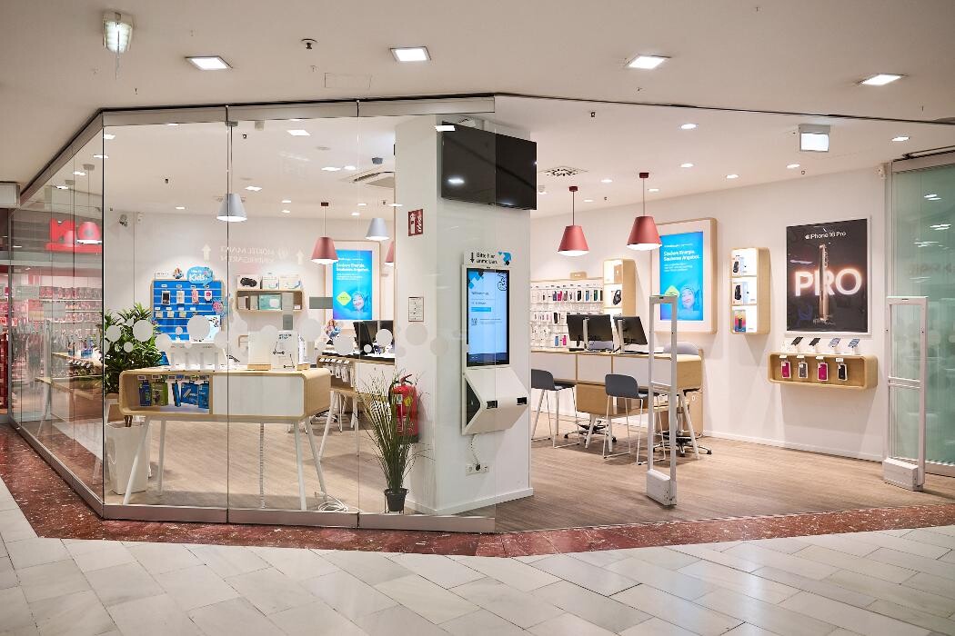 Bilder Drei Shop Wien Lugner City