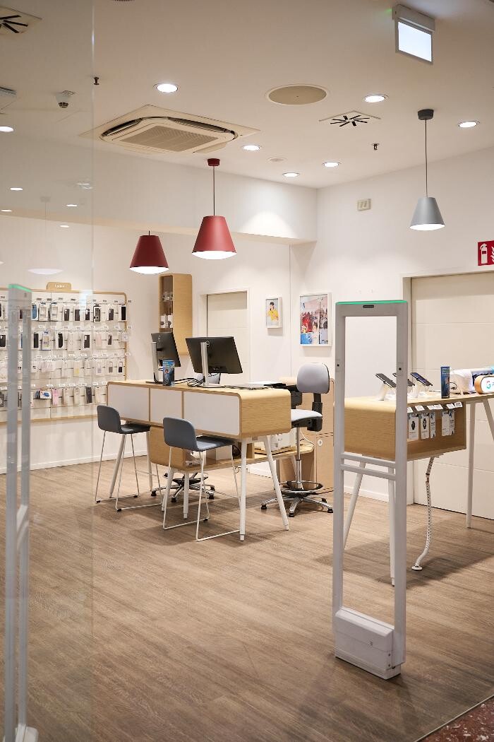 Bilder Drei Shop Wien Lugner City