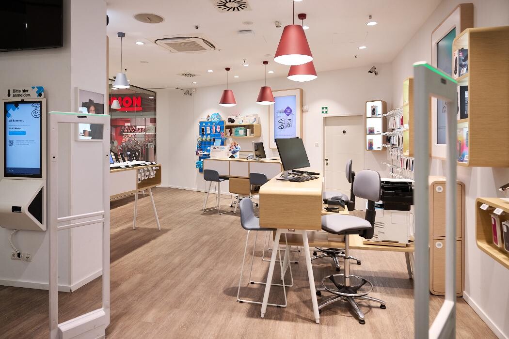 Bilder Drei Shop Wien Lugner City