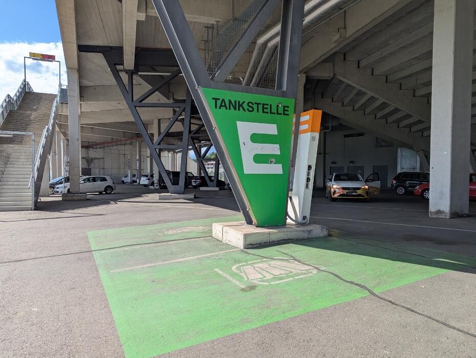 Bilder STW Ladestation