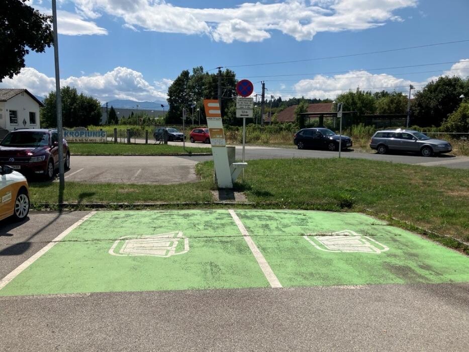 Bilder STW Ladestation