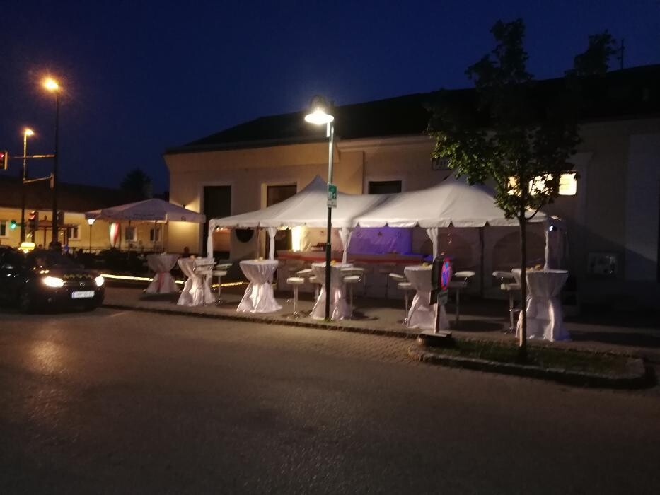 Bilder Cafe Domino Bar