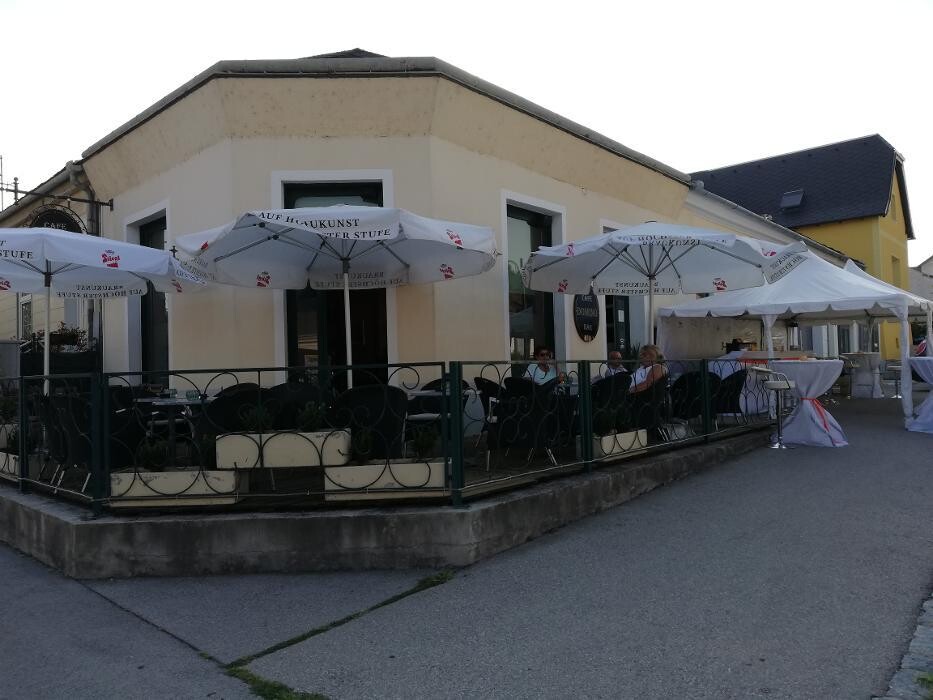 Bilder Cafe Domino Bar