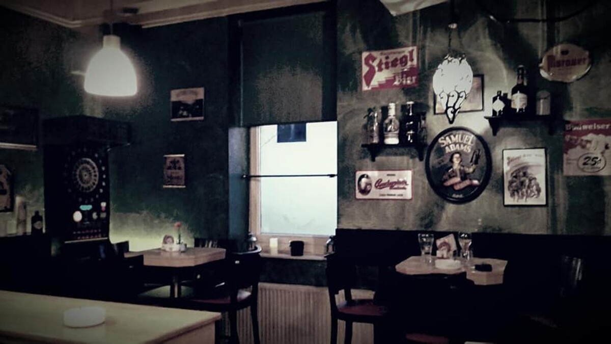 Bilder Cafe Domino Bar
