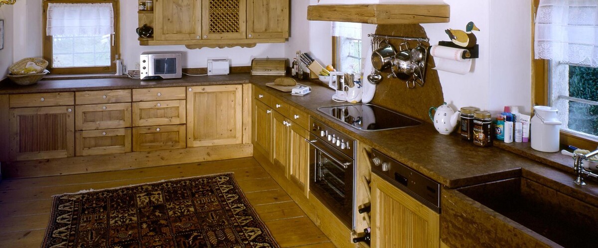 Bilder Salzburger Antiquitäten Tkalec Helmut