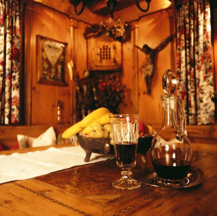 Bilder Salzburger Antiquitäten Tkalec Helmut