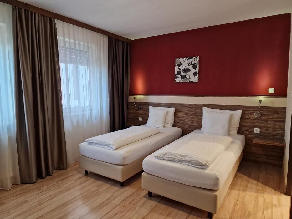 Bilder Hotel MARIA - ViennaSouth
