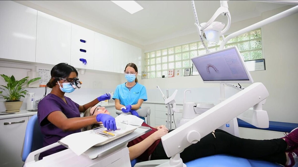 Images KR Dental