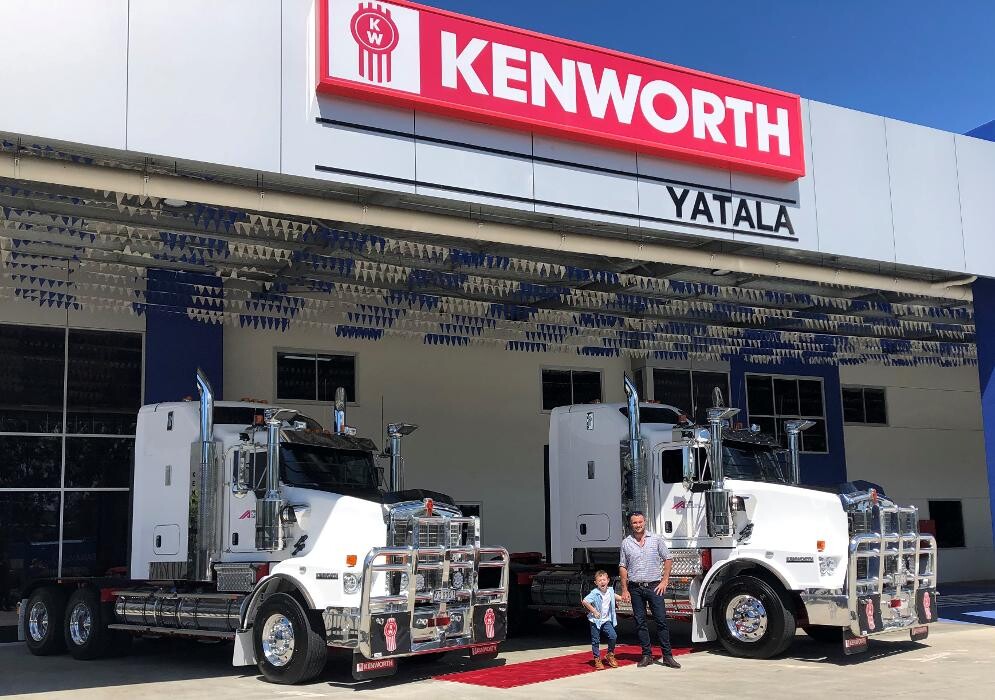 Images Brown and Hurley Yatala - New & Used Trucks & Trailers, Parts & Service