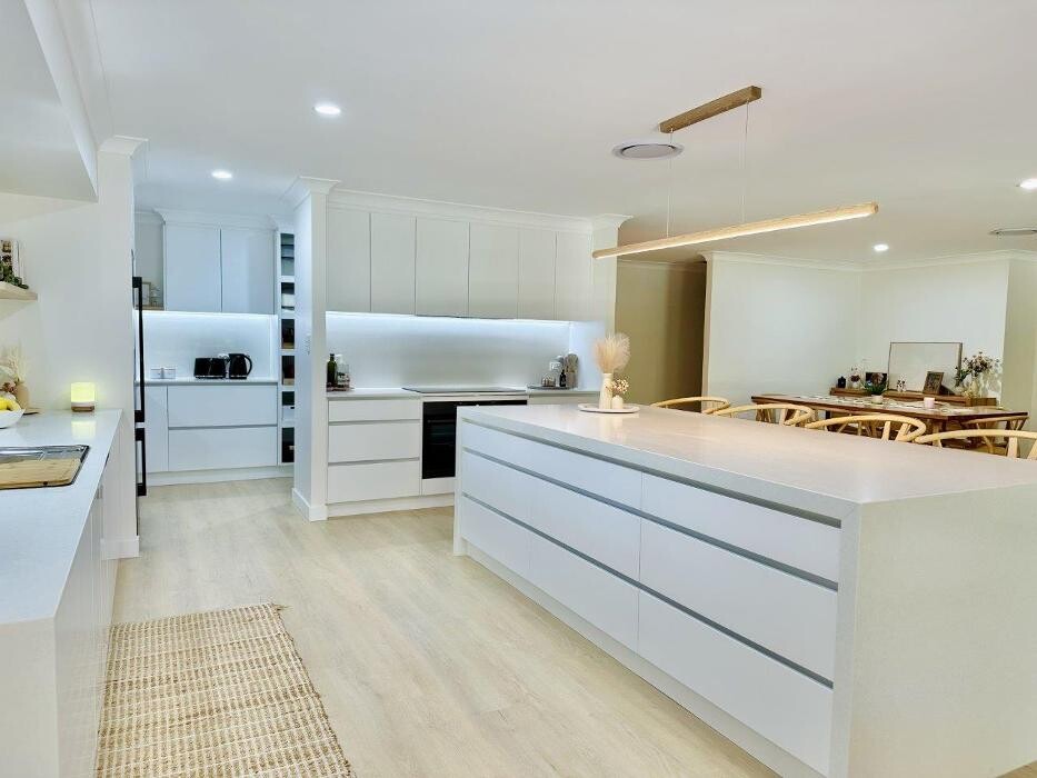 Images Haddon Kitchens & Cabinets