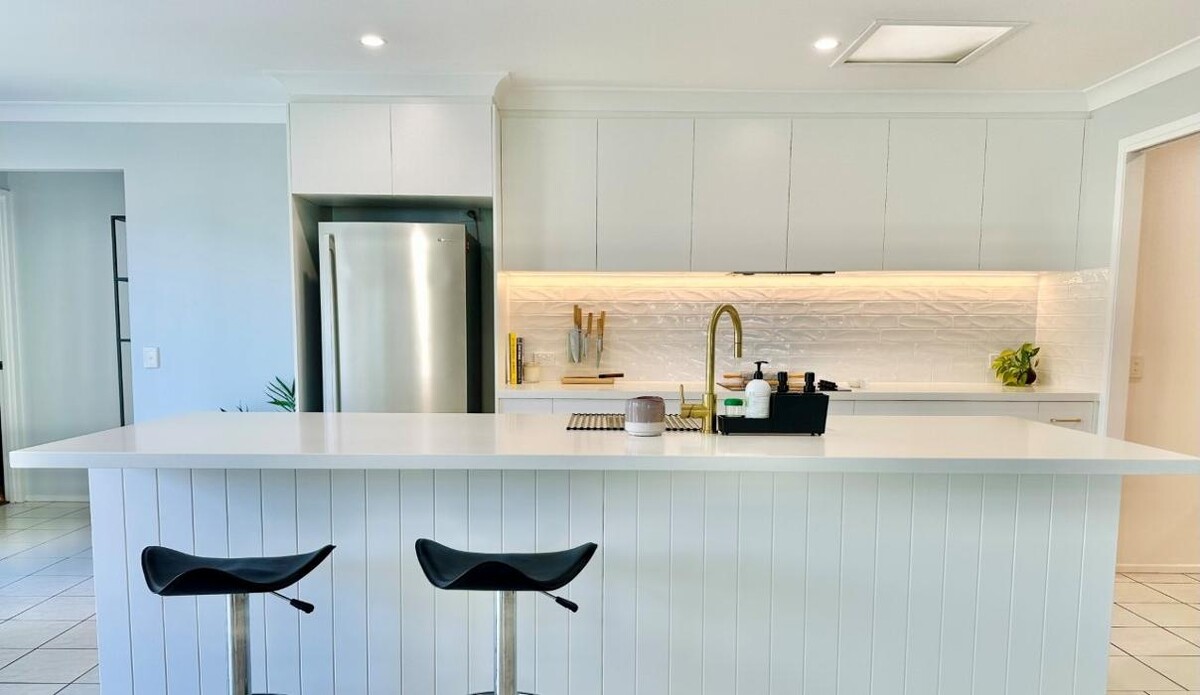 Images Haddon Kitchens & Cabinets