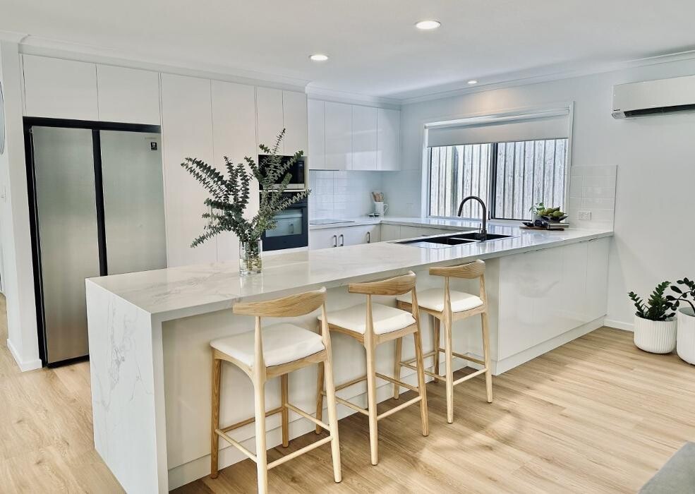 Images Haddon Kitchens & Cabinets