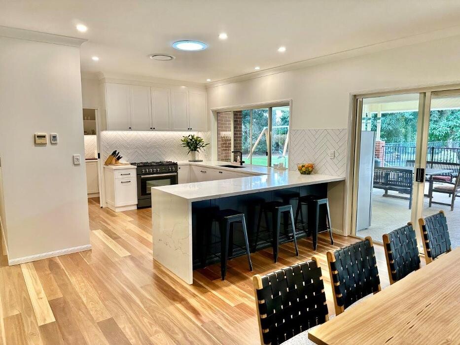 Images Haddon Kitchens & Cabinets