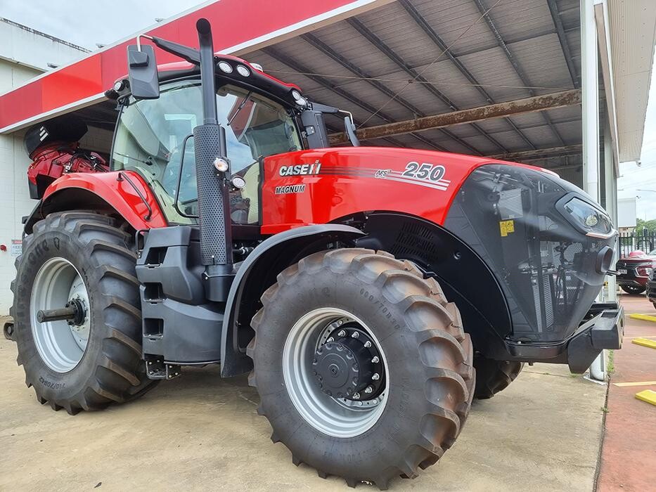 Images Brown and Hurley Agriculture Mackay