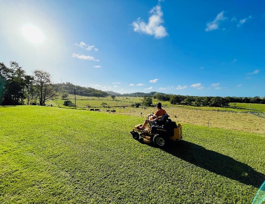 Images Brown and Hurley Agriculture Mackay
