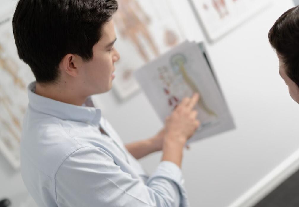 Images Wellbeing Chiropractic Melbourne CBD