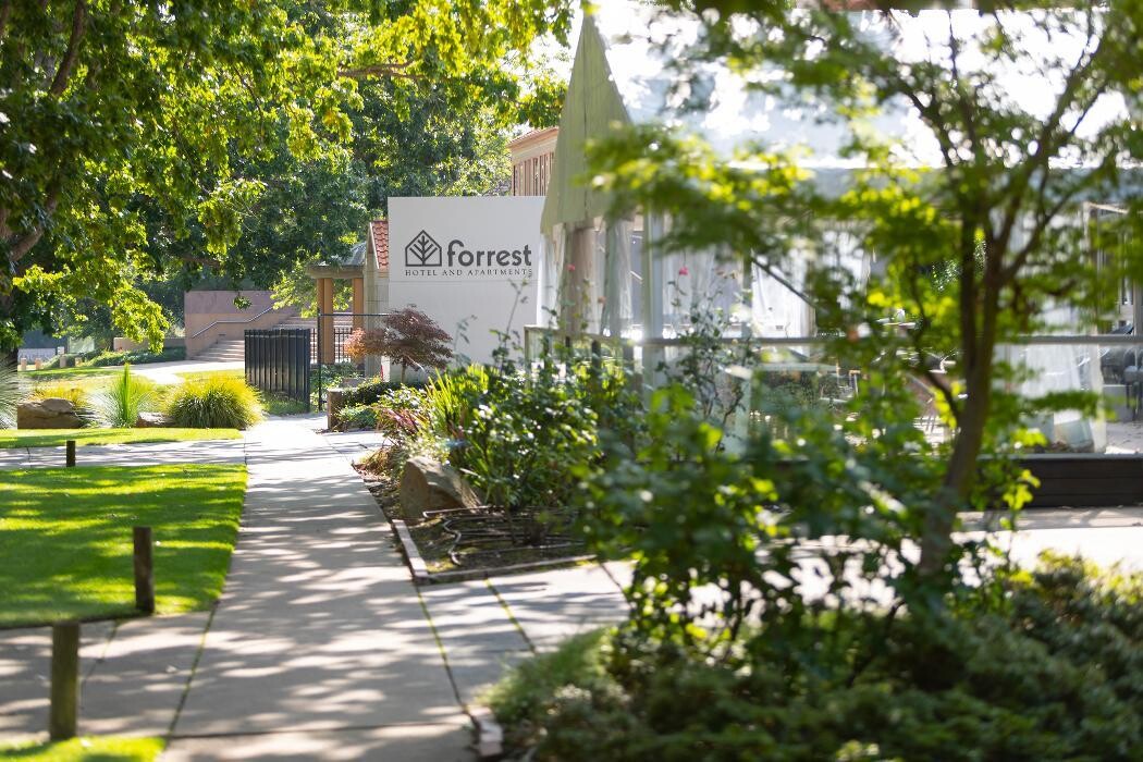 Images Forrest Hotel and Apartments