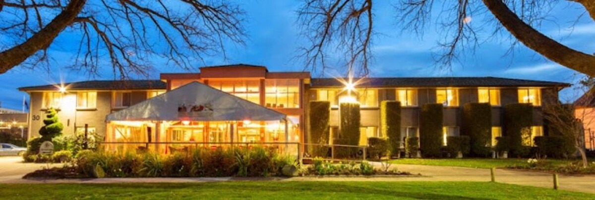 Images Forrest Hotel and Apartments