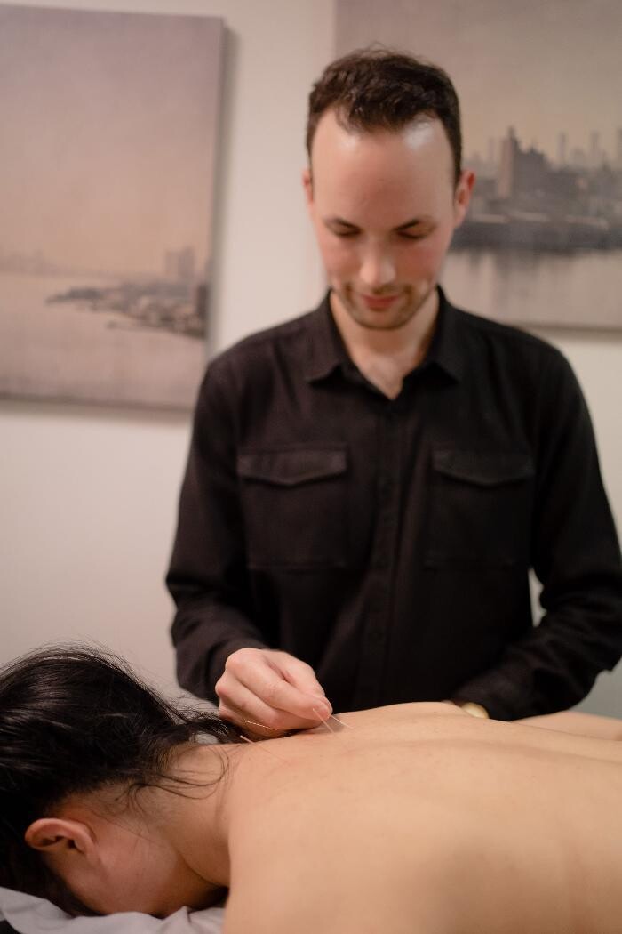 Images Wellbeing Chiropractic Hornsby