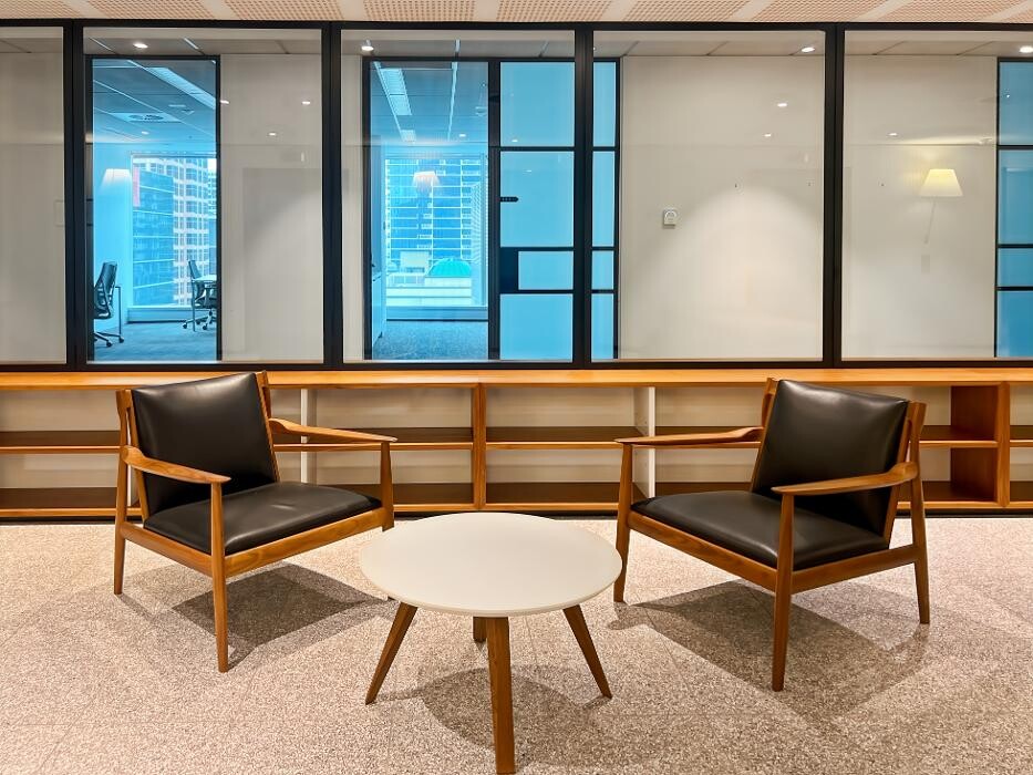 Images Regus 460 Lonsdale Street