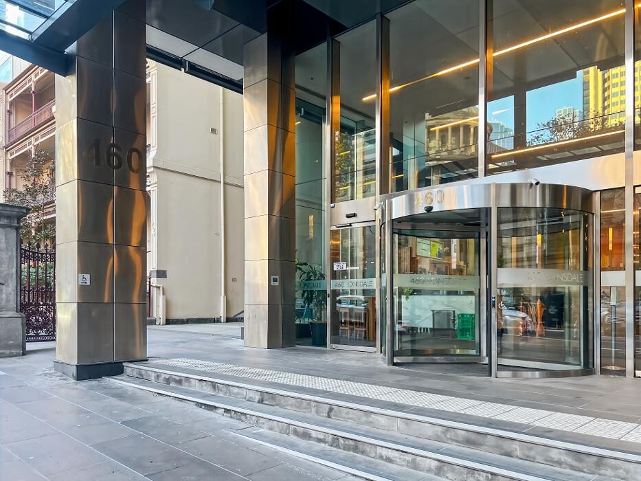 Images Regus 460 Lonsdale Street